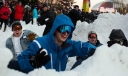 西雅图近6000人打雪仗刷新吉尼斯纪录