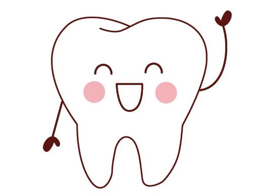 戴牙套一定要在一个医院吗?拔牙后镶牙的最佳时间