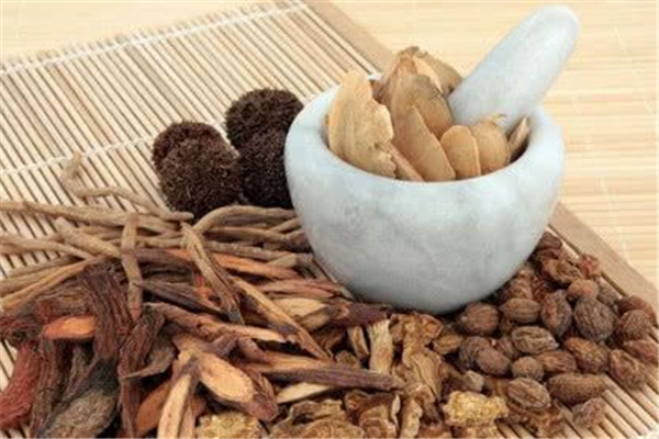 肾阳虚同房次数要减少吗 肾阳虚同房后会有什么症状 肾阳虚同房次数要减少吗 肾阳虚同房后会有什么症状