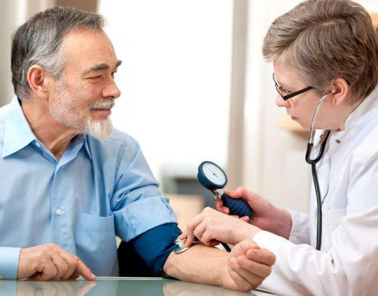 感觉骨头疼是不是痛风?痛风怎么治疗最有效