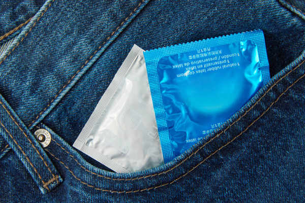 避孕套6002.jpg 避孕套6002.jpg