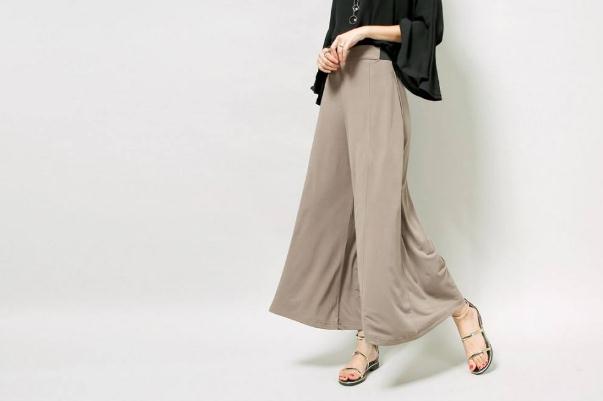 阔腿裤适合矮个子穿吗 阔腿裤可以改成直筒裤吗 阔腿裤适合矮个子穿吗 阔腿裤可以改成直筒裤吗