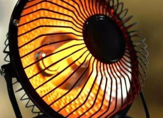 新买的取暖器开起来有味道有毒吗?新的取暖器为什么会冒烟