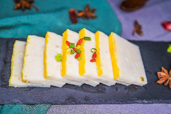 鱼糕是用什么鱼做的 鱼糕的制作方法和比例配方 鱼糕是用什么鱼做的 鱼糕的制作方法和比例配方