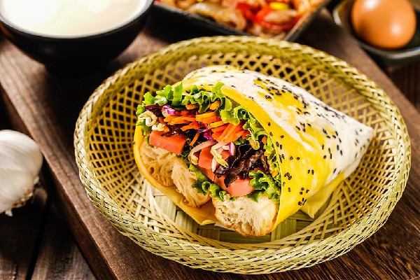 煎饼果子有什么材料 煎饼果子有营养吗 煎饼果子有什么材料 煎饼果子有营养吗