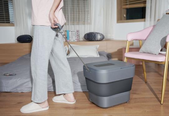 电动泡脚桶有异味还能用吗?电动泡脚桶水可以放一晚上吗?