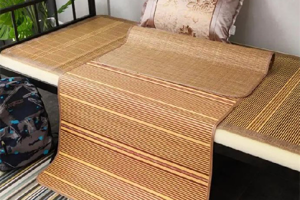 凉席和冰丝席哪个比较凉快 凉席和冰丝席区别