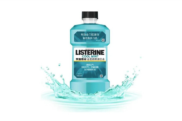 漱口水用完还可以用清水漱口吗 漱口水可以咽下去吗 漱口水用完还可以用清水漱口吗 漱口水可以咽下去吗