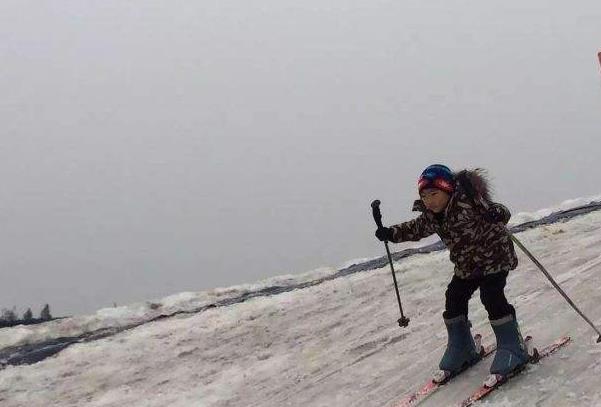 2022济宁元旦春节灯会和滑雪的地方