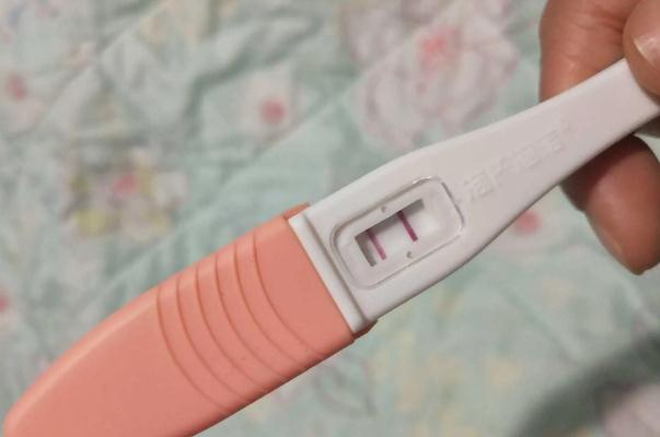 用验孕棒之前要注意什么 用验孕棒之前可以吃东西吗 用验孕棒之前要注意什么 用验孕棒之前可以吃东西吗