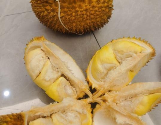 榴莲化冻了还可以再冻吗?榴莲化成稀流能吃吗?