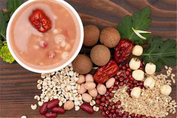 冬季吃什么暖胃 冬季吃羊肉有什么好处 冬季吃什么暖胃 冬季吃羊肉有什么好处