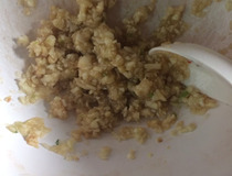 虾怎么做好吃 在家自制蒜蓉芝士烤大虾3