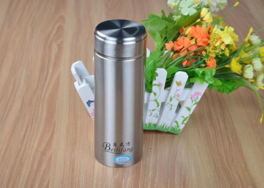 保温杯有霉味有什么危害?怎么给保温杯去味