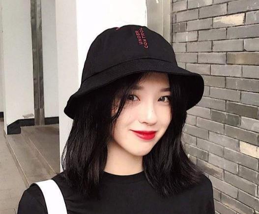 为什么戴帽子时间长了头发疼?戴帽子头痒有什么办法止痒