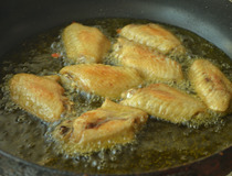 麻辣香锅鸡翅 在家简单做麻辣香锅鸡翅十分解馋9