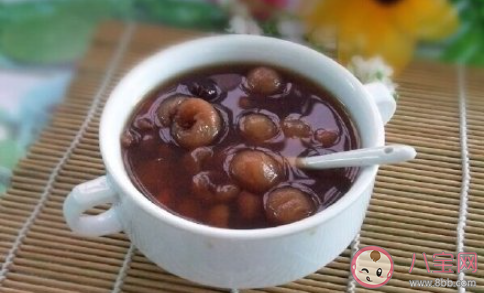 花生桂圆红枣汤怎么做 花生桂圆红枣汤有什么功效 花生桂圆红枣汤怎么做 花生桂圆红枣汤有什么功效
