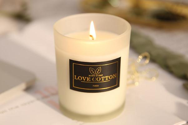 香薰蜡烛是一次性的吗 香薰蜡烛可以反复使用吗 香薰蜡烛是一次性的吗 香薰蜡烛可以反复使用吗