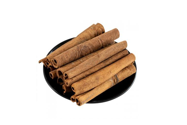 桂皮能不能泡脚 桂皮泡脚有什么功效 桂皮能不能泡脚 桂皮泡脚有什么功效