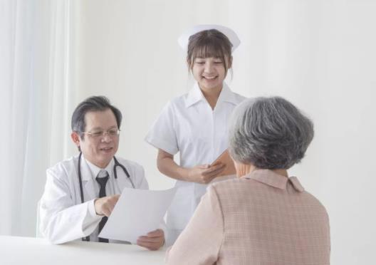 高考体检需要脱到什么程度?高考体检补检要交钱吗