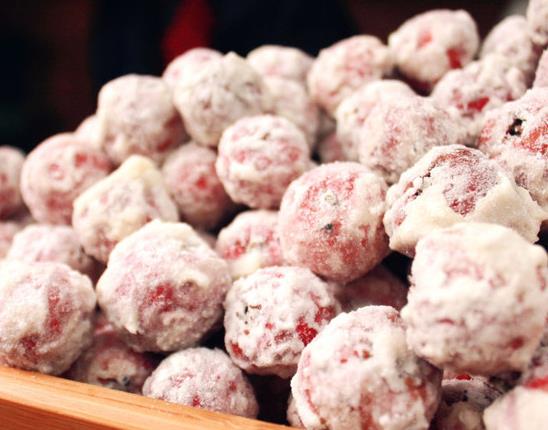 雪球山楂能用冰糖吗?做的雪球山楂不结霜是怎么回事