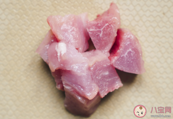 给宝宝吃菠菜泥补铁吗 盲目补铁不可取