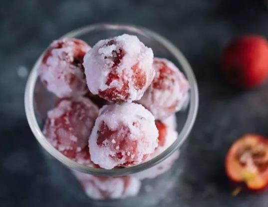 雪球山楂能用冰糖吗?做的雪球山楂不结霜是怎么回事