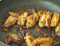 麻辣香锅鸡翅 在家简单做麻辣香锅鸡翅十分解馋14