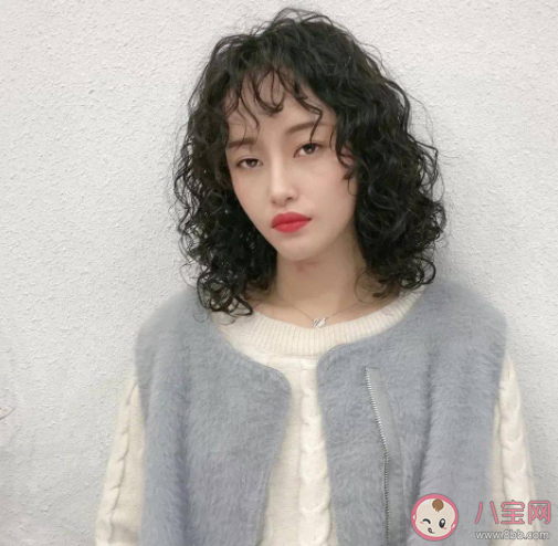 2022年发型流行趋势是什么 过年头发染什么颜色好看 2022年发型流行趋势是什么 过年头发染什么颜色好看