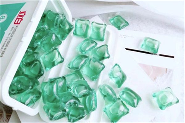 立白洗衣凝珠效果好吗 立白洗衣凝珠为什么没有泡沫 立白洗衣凝珠效果好吗 立白洗衣凝珠为什么没有泡沫