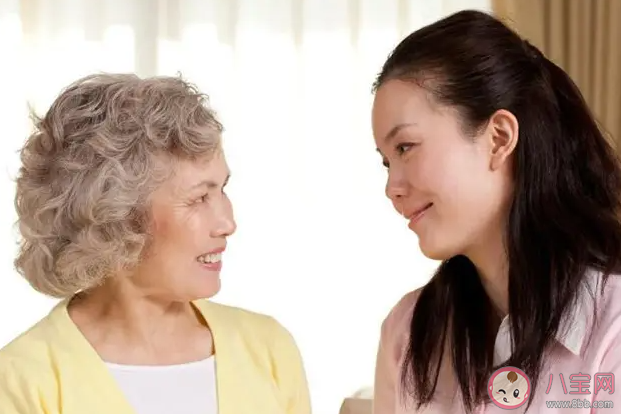 婆婆该怎样让媳妇喜欢自己 媳妇讨厌婆婆会有什么表现 婆婆该怎样让媳妇喜欢自己 媳妇讨厌婆婆会有什么表现