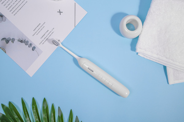 电动牙刷会伤害牙龈吗 电动牙刷会伤害牙釉质吗 电动牙刷会伤害牙龈吗 电动牙刷会伤害牙釉质吗