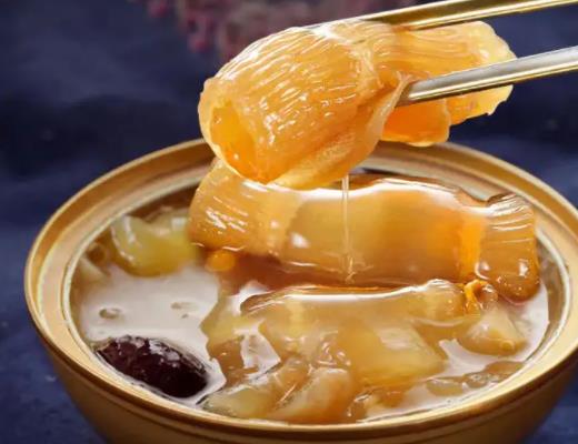 花胶煲汤什么时候放合适?花胶要提前泡多长时间才能煲汤