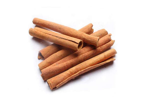 桂皮能不能泡脚 桂皮泡脚有什么功效 桂皮能不能泡脚 桂皮泡脚有什么功效