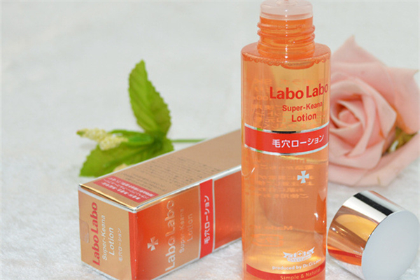 收敛水有酒精吗 收敛水要用多长时间 收敛水有酒精吗 收敛水要用多长时间