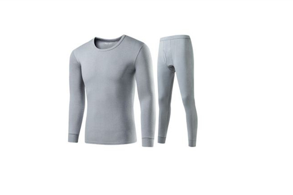 秋裤穿上腿为什么会拧巴 秋裤穿什么材质的好 秋裤穿上腿为什么会拧巴 秋裤穿什么材质的好