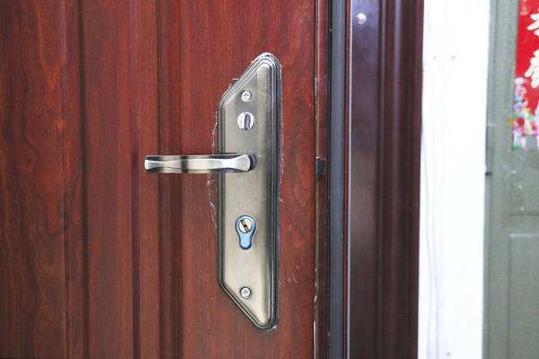 智能门锁安装流程，普通门锁安装流程