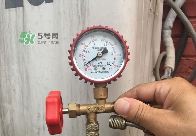 空调加氟一次多少钱 空调加氟一般需要多少钱 空调加氟一次多少钱 空调加氟一般需要多少钱