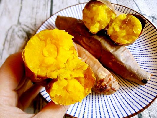 烤红薯没有锡纸可以用什么代替?微波炉烤红薯的方法