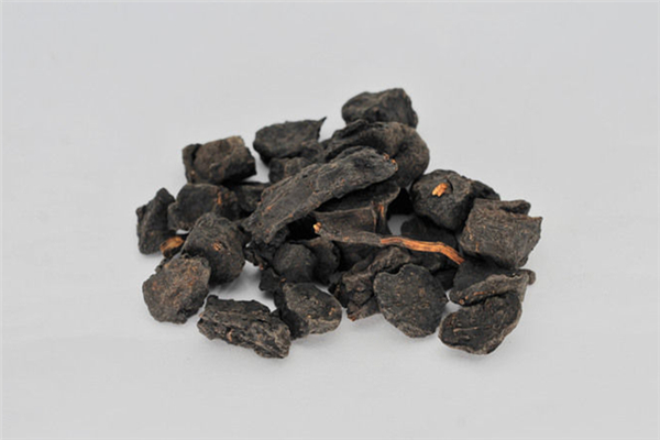 何首乌直接吃有毒吗 何首乌吃多久有效果 何首乌直接吃有毒吗 何首乌吃多久有效果