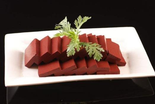 鸭血怎么辨别真假?鸭血坏了是什么味道