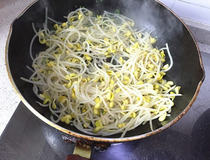 凉拌黄豆芽 怎么做凉拌黄豆芽？8