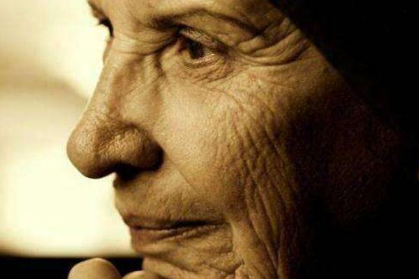 皱纹多了用什么方法去除最好 皱纹可以去掉吗 皱纹多了用什么方法去除最好 皱纹可以去掉吗