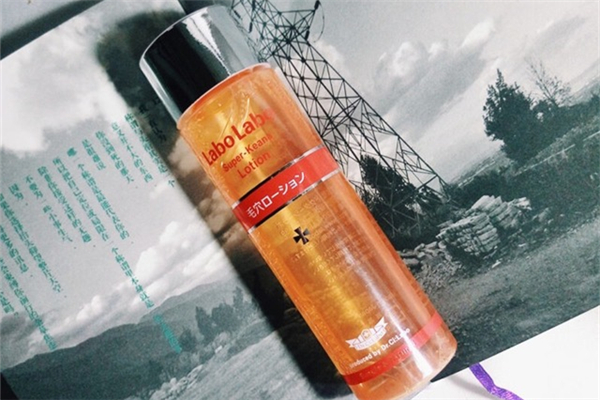 收敛水有酒精吗 收敛水要用多长时间 收敛水有酒精吗 收敛水要用多长时间