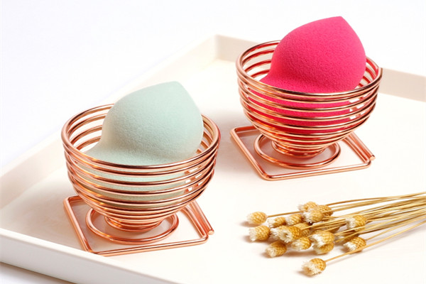 美妆蛋应该怎么清洗 美妆蛋多久清洗一次 美妆蛋应该怎么清洗 美妆蛋多久清洗一次