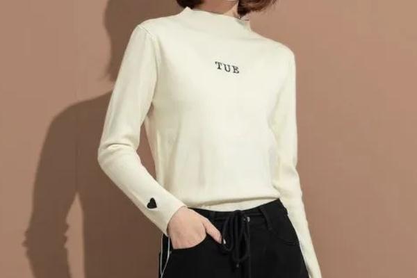 打底衫外面穿什么好看 打底衫男什么品牌好 打底衫外面穿什么好看 打底衫男什么品牌好