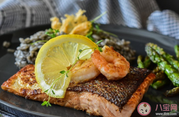 三文鱼怎么吃最健康 怎样挑选合格的三文鱼