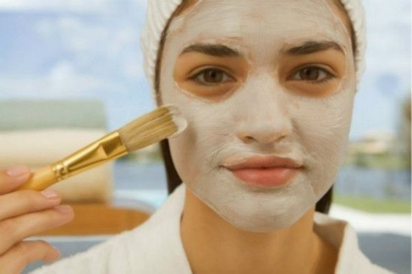 清洁面膜要放冰箱吗 清洁面膜要不要厚涂 清洁面膜要放冰箱吗 清洁面膜要不要厚涂