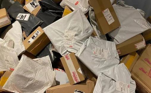 有新冠病毒的快递喷酒精有用吗 新冠病毒在快递上能存活多久