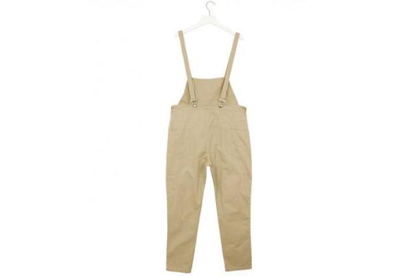 背带裤可以用洗衣机洗吗 背带裤可以配卫衣吗 背带裤可以用洗衣机洗吗 背带裤可以配卫衣吗